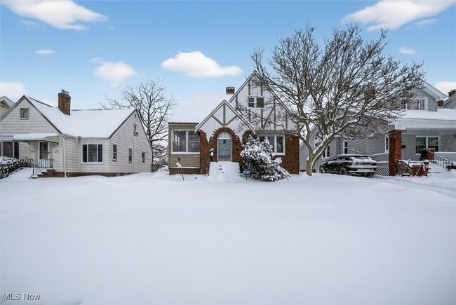 property at 4977 E 90th St