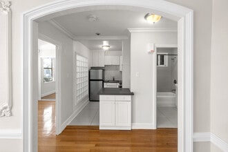 645 Stockton Street in San Francisco, CA - Foto de edificio - Interior Photo