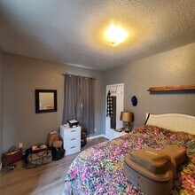 1065 SW 8th Ave in Albany, OR - Building Photo - Building Photo