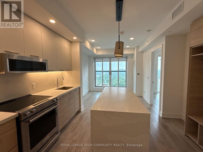 property at 200-3200 Redpath Ave