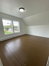 341 Pecor St in Oconto, WI - Building Photo - Building Photo