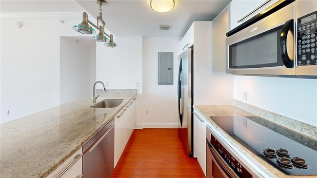 property at 185 SW 7th St