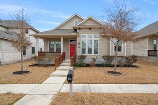 121 Greene in Kyle, TX - Building Photo