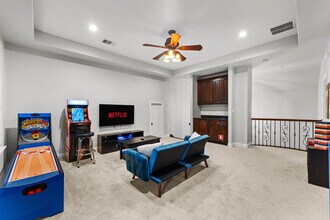 200 Cove Dr in Shady Shores, TX - Building Photo - Building Photo