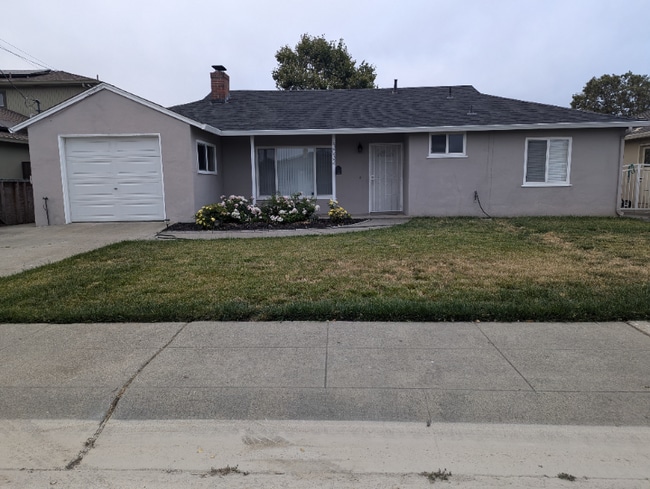 3032 Greenwood Dr in Fremont, CA - Building Photo - Building Photo