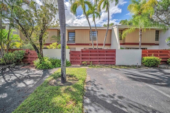 property at 3896 Meadow Ln