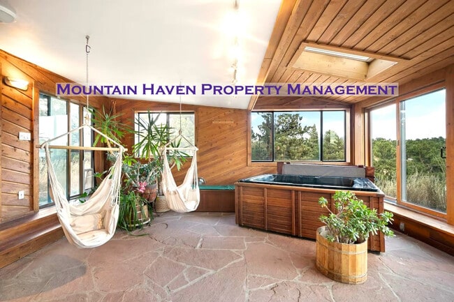 property at 32 Paradise Rd