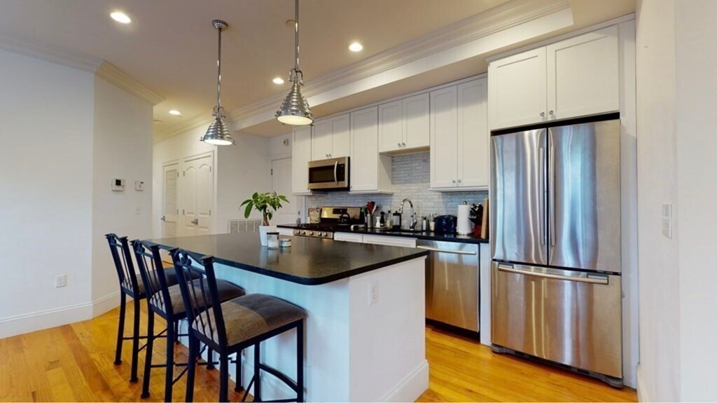 15 Preble St in Boston, MA - Building Photo