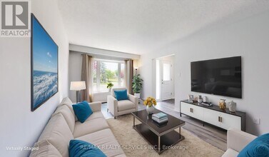 55 Greenwood Crescent in Brampton, ON - Building Photo - Building Photo