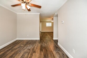 5625 Sundown Ln in Garland, TX - Building Photo - Building Photo