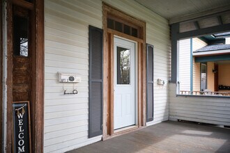 801 Phillips Ave, Unit 801-1 Phillips Avenue in Knoxville, TN - Building Photo - Building Photo