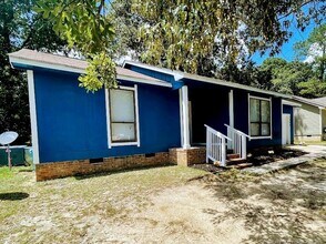 1366 Worstead Dr in Fayetteville, NC - Building Photo - Building Photo