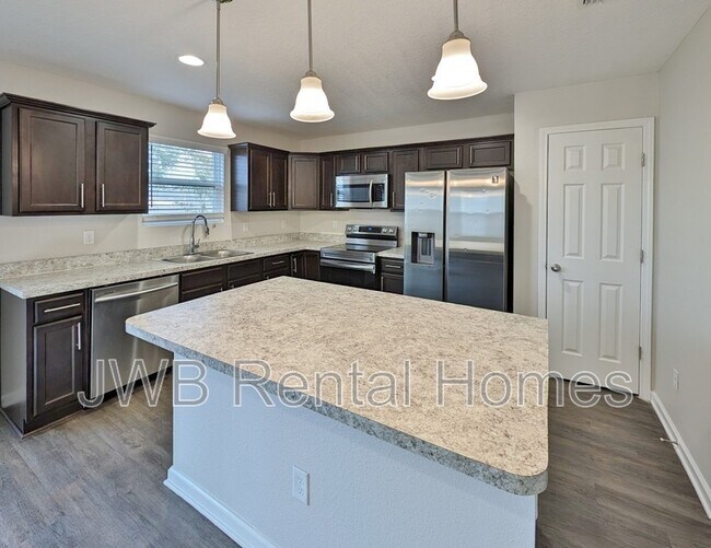 5248 Walkers Ridge Dr in Jacksonville, FL - Building Photo - Building Photo