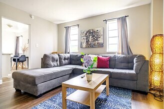 605 Dennison Ave-Unit -ID1265614P in Columbus, OH - Building Photo - Building Photo