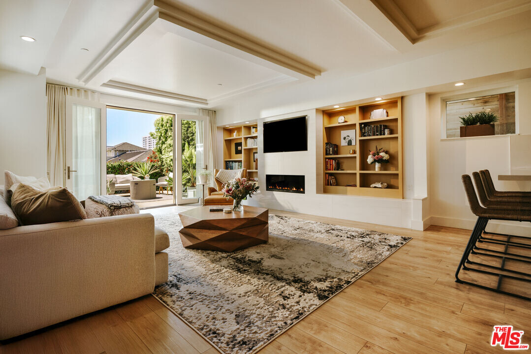 2817 3rd St in Santa Monica, CA - Building Photo