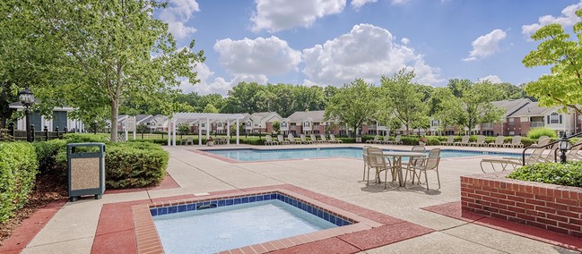 MAA Madison Lakes in Madison, AL - Foto de edificio - Building Photo