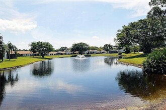 6531 SE Federal Hwy in Stuart, FL - Building Photo - Building Photo