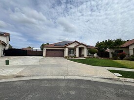 3070 N Millard Ave in Fresno, CA - Building Photo