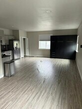 8963 Toloff St in Anchorage, AK - Building Photo - Building Photo