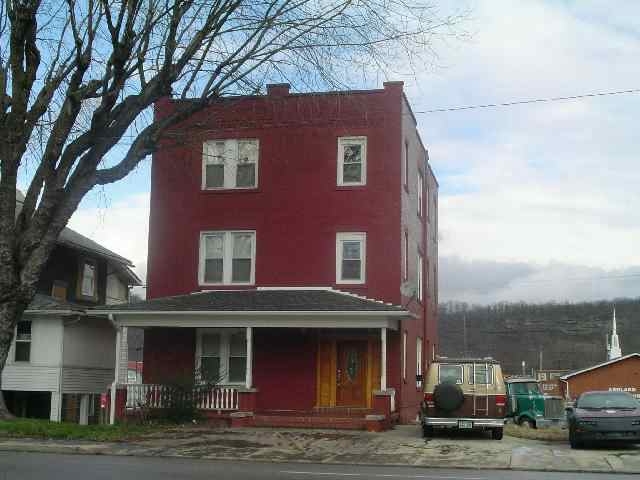 3225 Winchester Ave in Ashland, KY - Foto de edificio - Building Photo