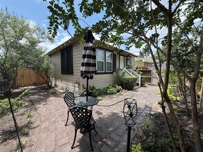 907 Enid St in Houston, TX - Building Photo - Building Photo