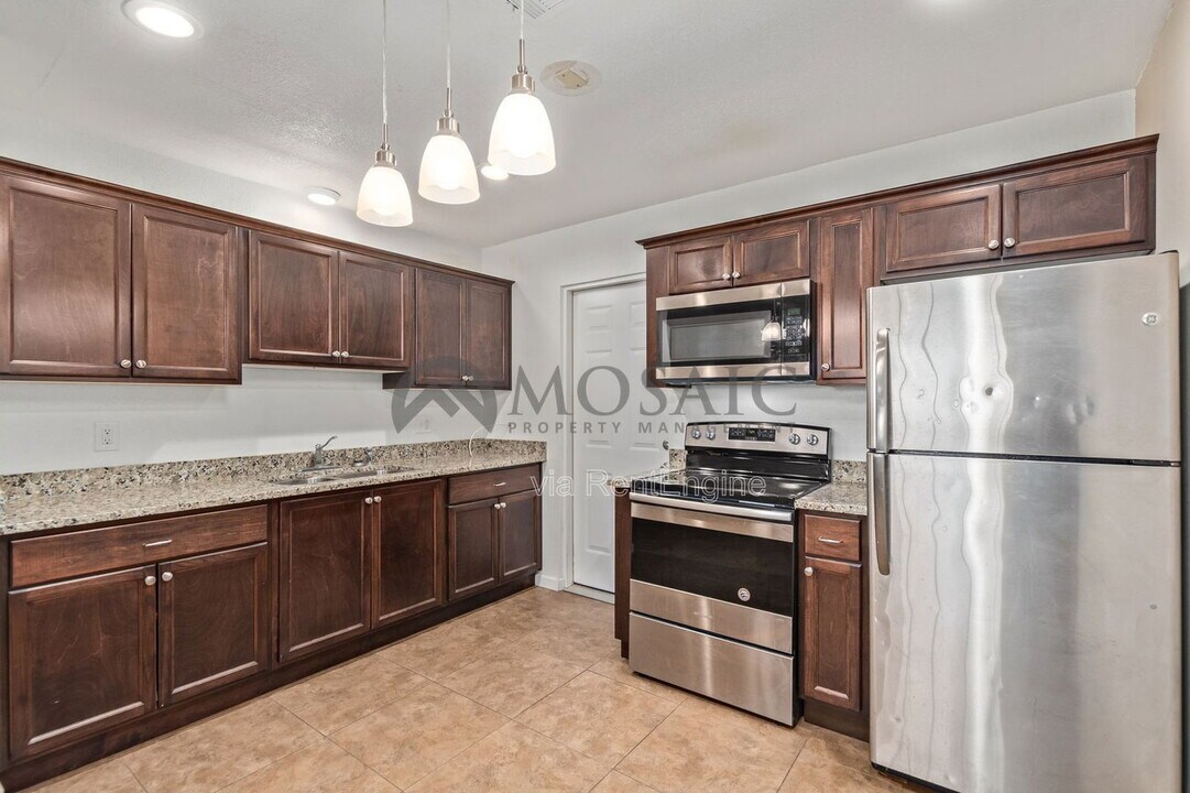 4624 S 19th Ave in Phoenix, AZ - Building Photo