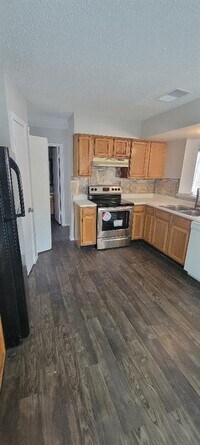 13823 Royal Oak St photo'