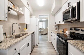 11114 Valleydale Dr in Dallas, TX - Building Photo - Building Photo