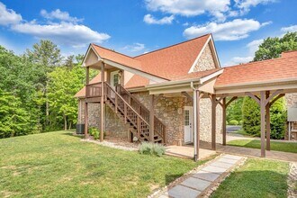 5875 Poor Mountain Rd in Salem, VA - Building Photo - Building Photo