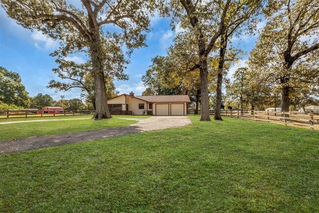 17831 W Farm To Market 1097 in Montgomery, TX - Building Photo - Building Photo