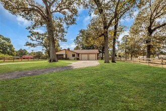 17831 W Farm To Market 1097 in Montgomery, TX - Building Photo - Building Photo