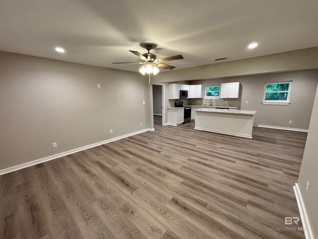 23136 Oak St in Robertsdale, AL - Building Photo - Building Photo