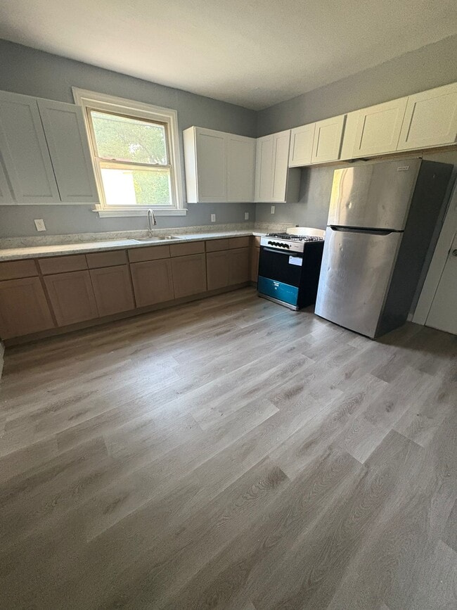 25 S 17th St, Unit 2
