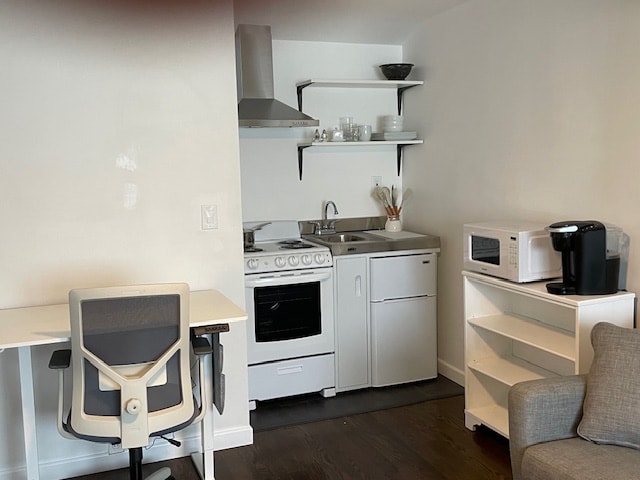 4220 Cerritos Ave in Long Beach, CA - Building Photo - Building Photo