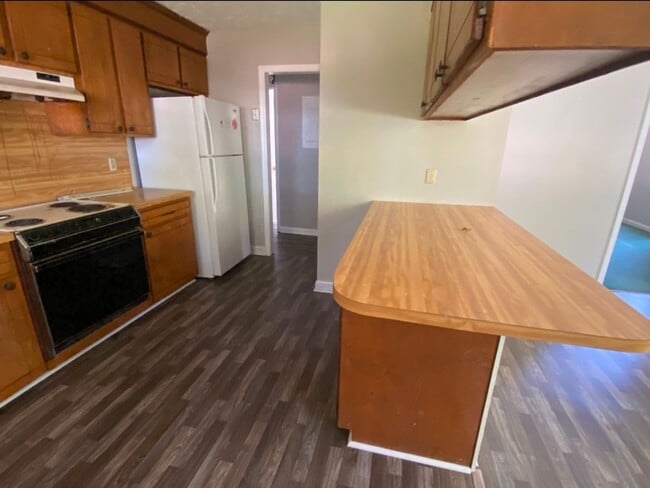 property at 729 Butler St