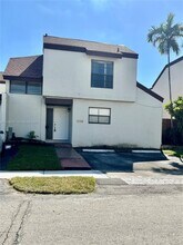 9722 NW 6th Ln in Miami, FL - Building Photo - Building Photo