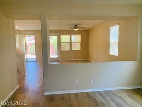 5506 Spiceberry Dr in Las Vegas, NV - Building Photo - Building Photo