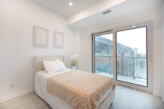 The Carlisle in St Catharines, ON - Building Photo - Interior Photo