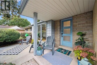 272 Hartwood Pl in Kitchener, ON - Building Photo - Building Photo