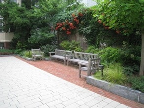 1617 Massachusetts Ave, Unit 31 in Cambridge, MA - Building Photo - Building Photo