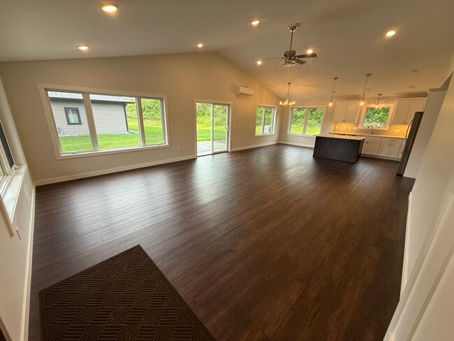 3829 Stebner Rd in Duluth, MN - Building Photo - Building Photo