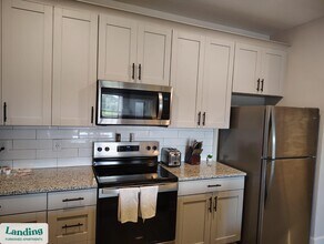 120 NW 148th Terrace in Newberry, FL - Building Photo - Building Photo