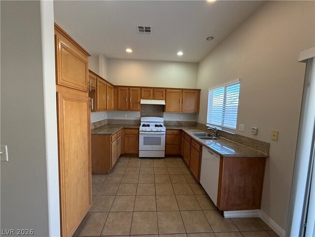 property at 4024 W Delhi Ave