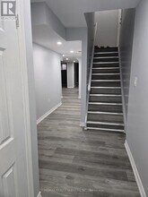 27 Yardley Cres in Brampton, ON - Building Photo - Building Photo