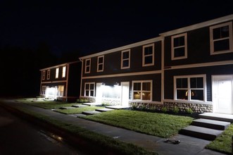 E-town Apartments in Elizabethtown, KY - Building Photo - Other