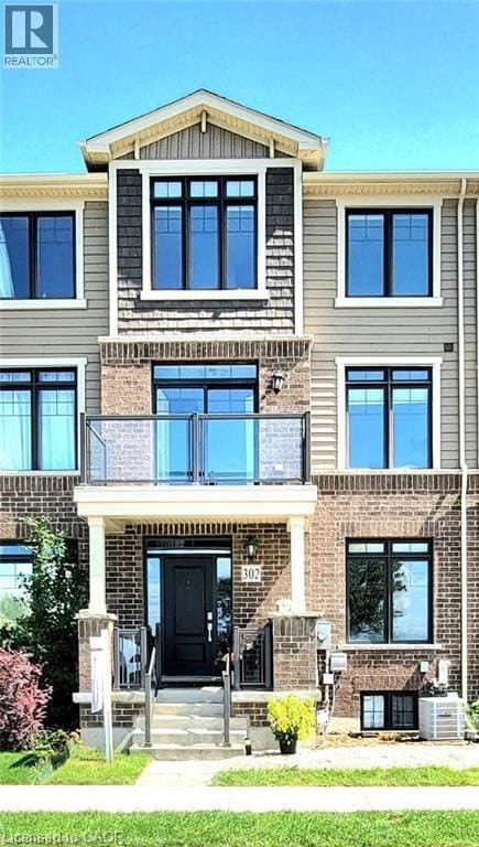 property at 302 Hunter Rd