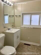 2306 24th St NE in Canton, OH - Building Photo - Building Photo