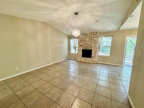 3102 Evanston Ln in Austin, TX - Building Photo - Building Photo