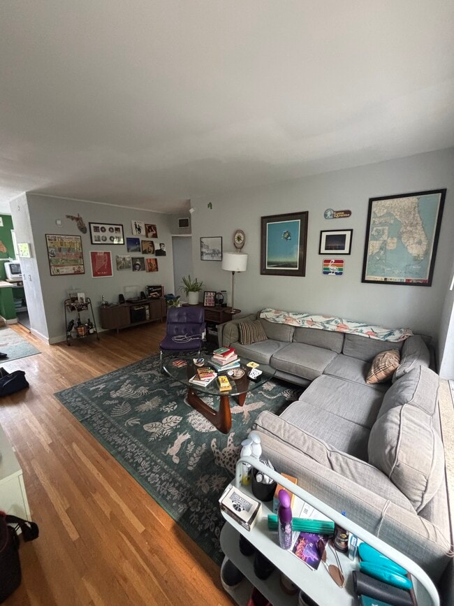 property at 1188 Marseille Dr