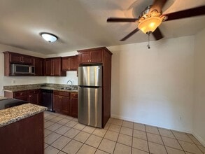 550 Graves Ave in El Cajon, CA - Building Photo - Building Photo